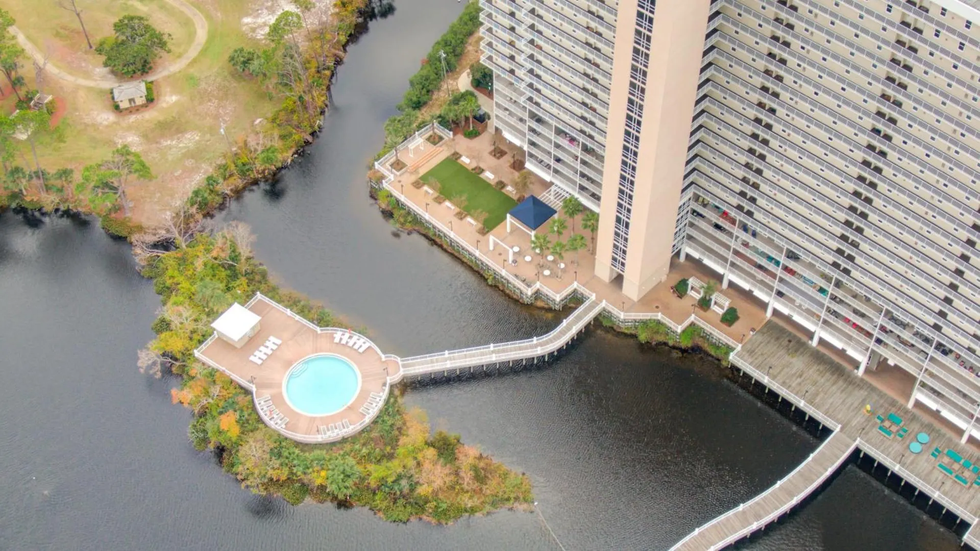 Laketown Wharf #319 By Nautical Properties Panama City Beach Holiday home